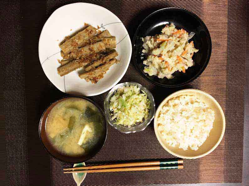 昭和な食卓とは 楽しみワークス